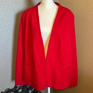 EUC size 20W - Liz Claiborne red collarless blazer. Clasp closure front packets
